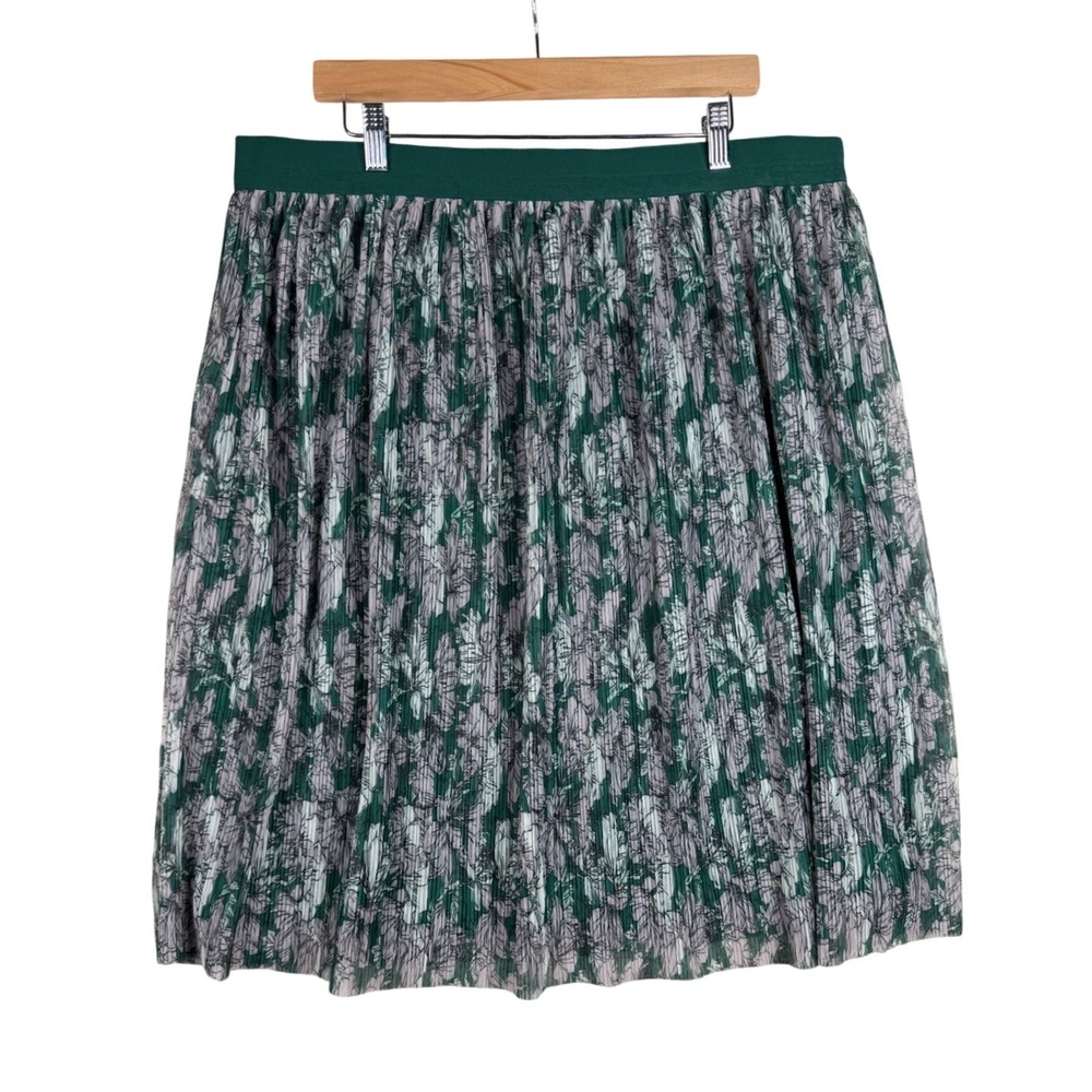 NWT Liz Claiborne Womens Mid Rise Midi A Line Skirt Size PXXL Medieval Green FLR